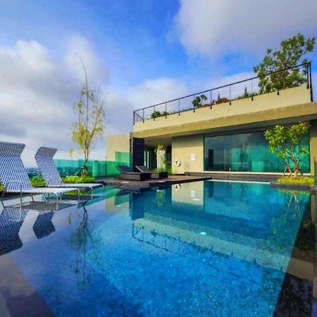 The Astra Suites Chiang Mai Exterior foto