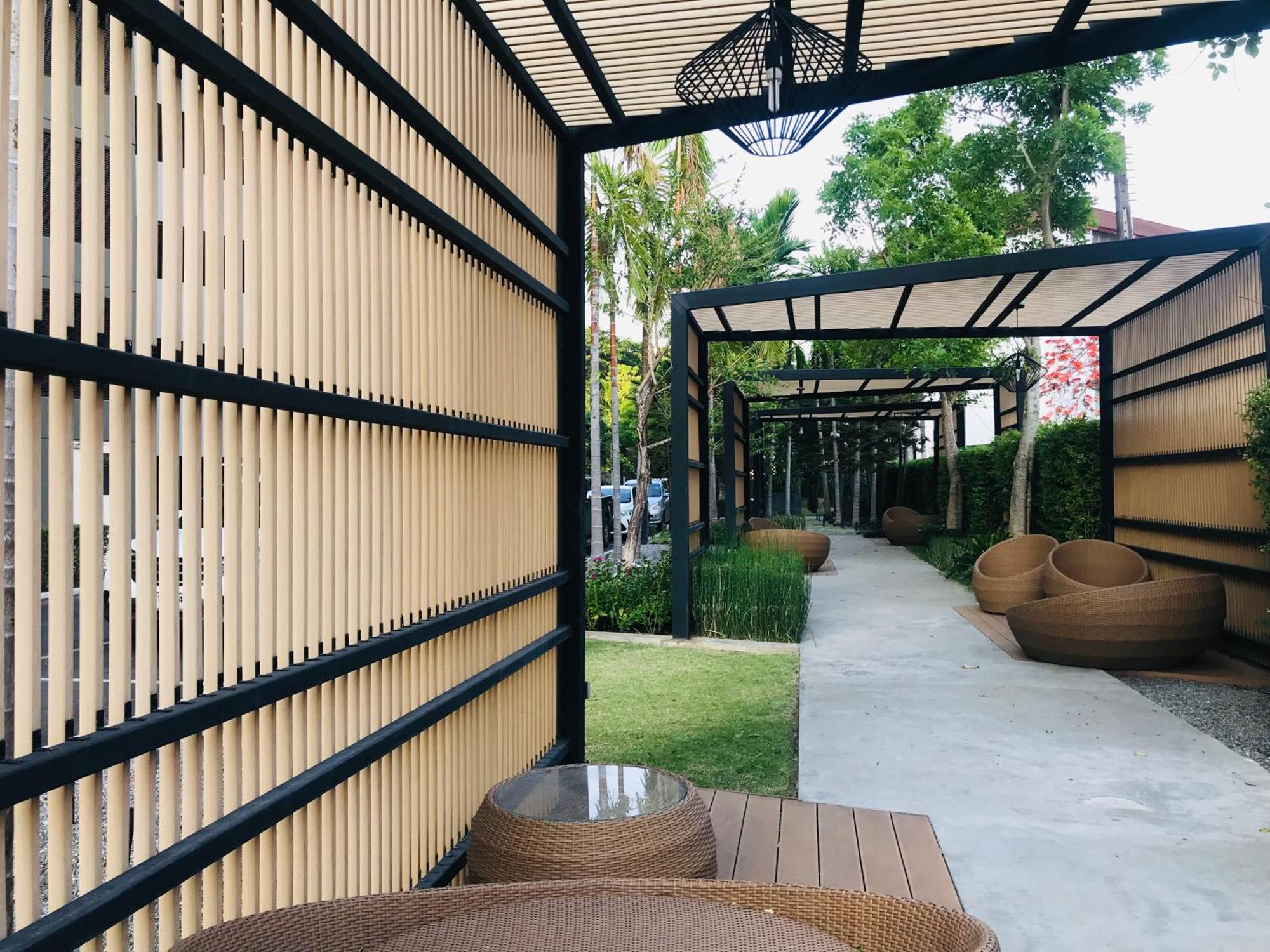The Astra Suites Chiang Mai Exterior foto